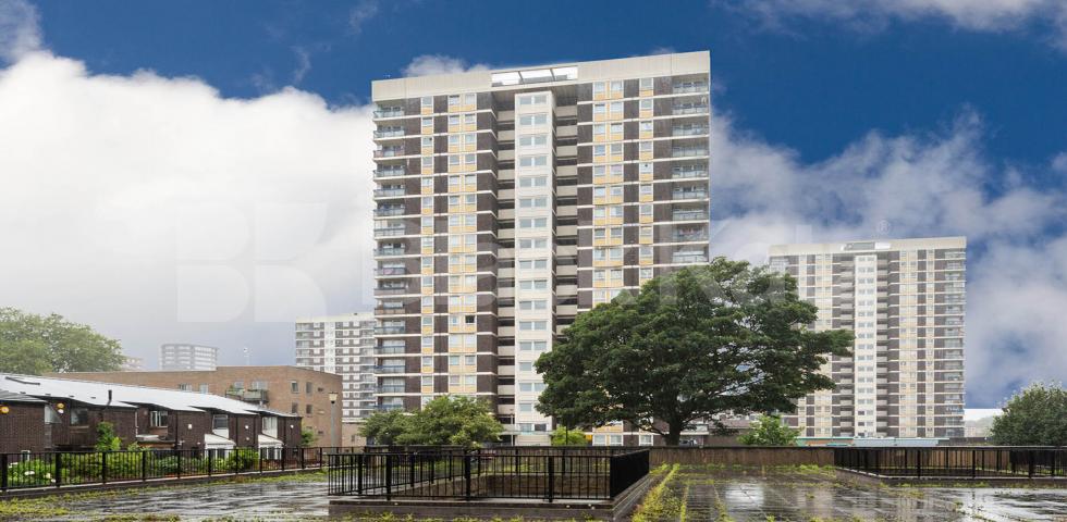  two bedroom apartment on the 14th floor offering incredible views across London De Beauvoir Road, De Beauvoir / Hoxton